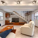 Mala Villa