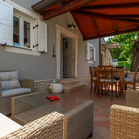 Mala Villa *