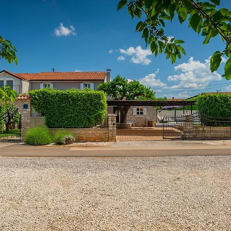 Mala Villa *